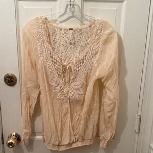 Free People long sleeve all cotton crinkle top with crochet cutouts, sz XS